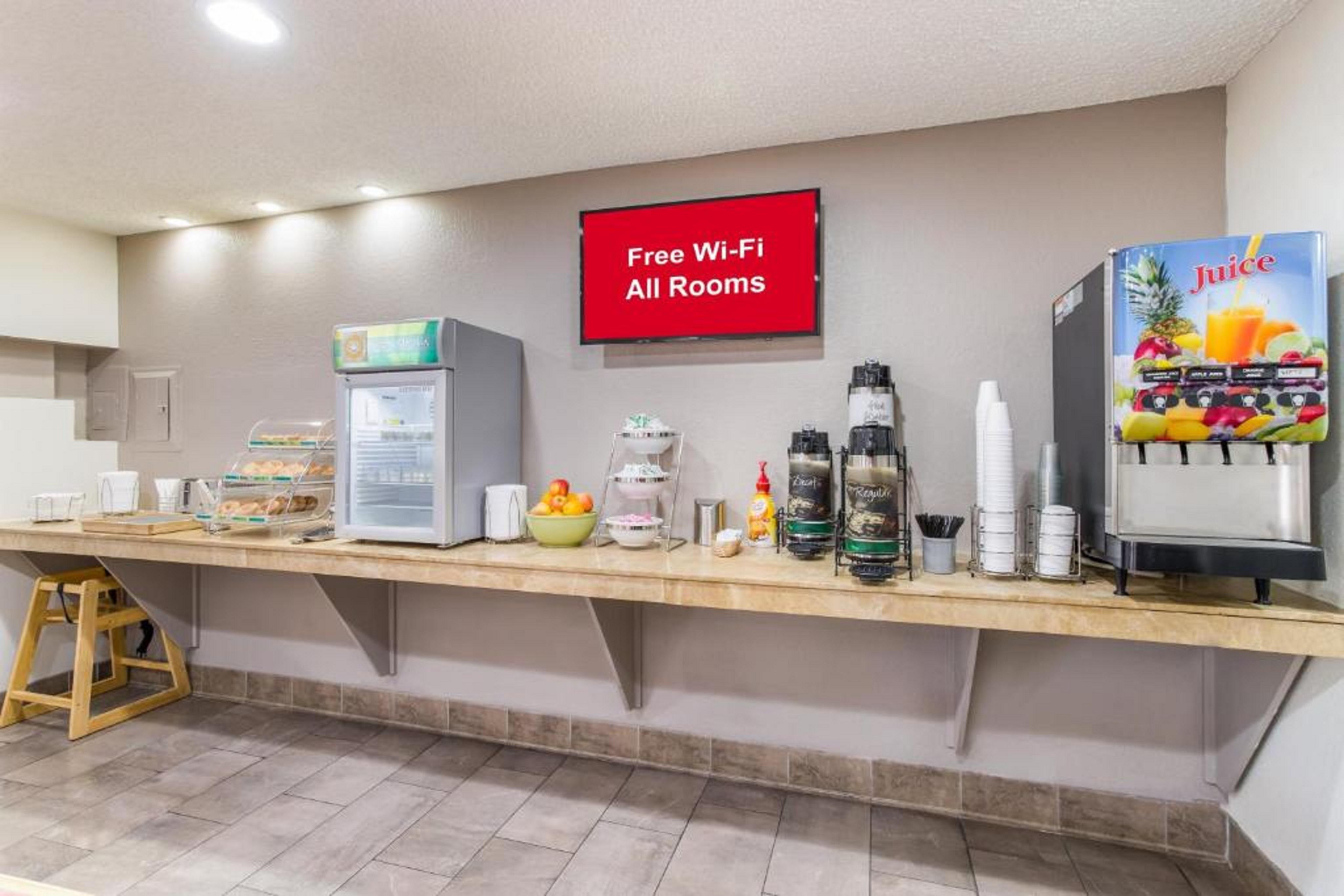阿尔伯克基中城红顶酒店 外观 照片